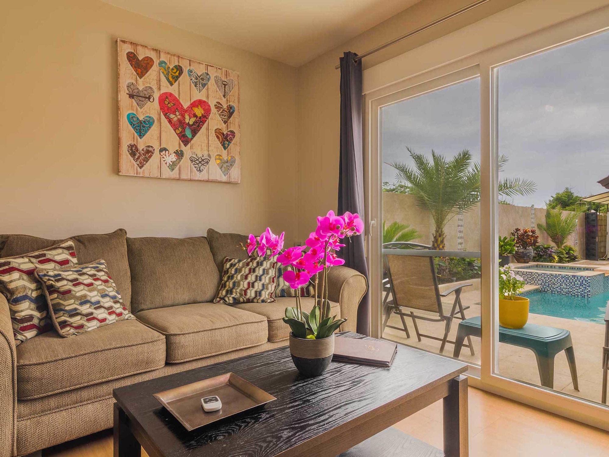 Golden Villas Palm Beach Exterior photo
